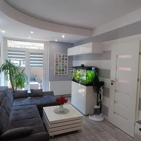 Апартаменты Rodzinny Z Ogrodkiem W Centrum Gizycka